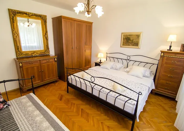 Turkish Tower Apartmán