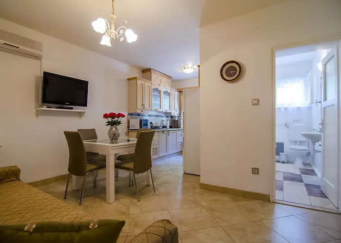 Turkish Tower Apartmán *